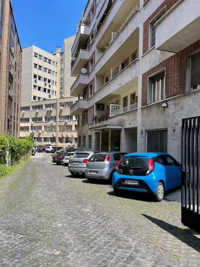 Lovely Home In Laterano Rome 0*,