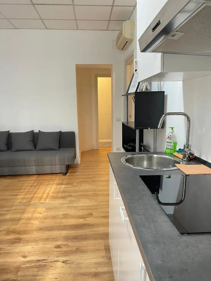 Apartment Lovely Home In Laterano Rome Italy