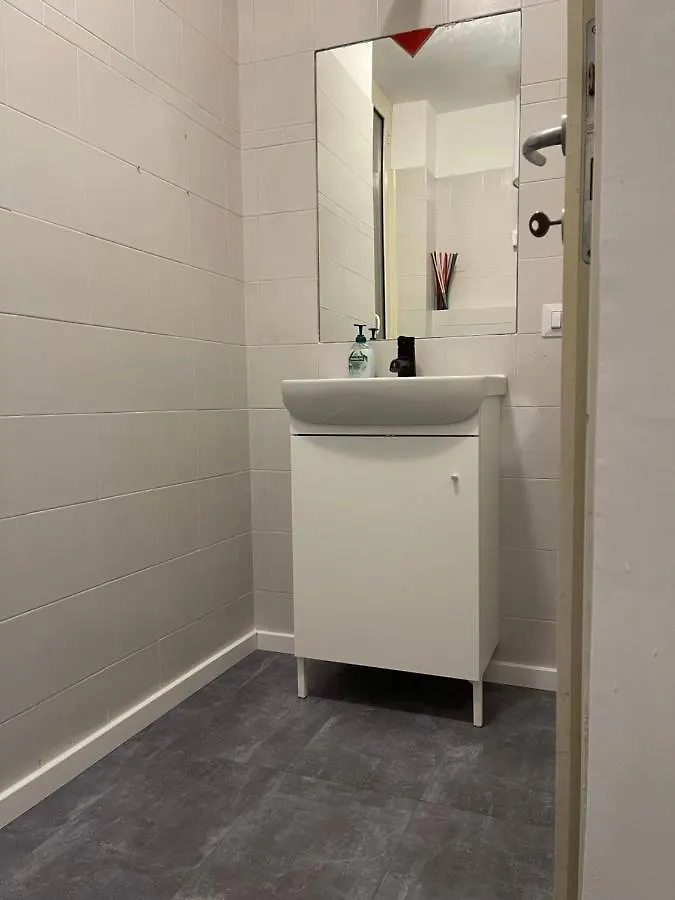 Apartamento Lovely Home In Laterano Roma